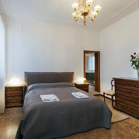 Residenza Dei Dogi Apartment Venice Exterior photo